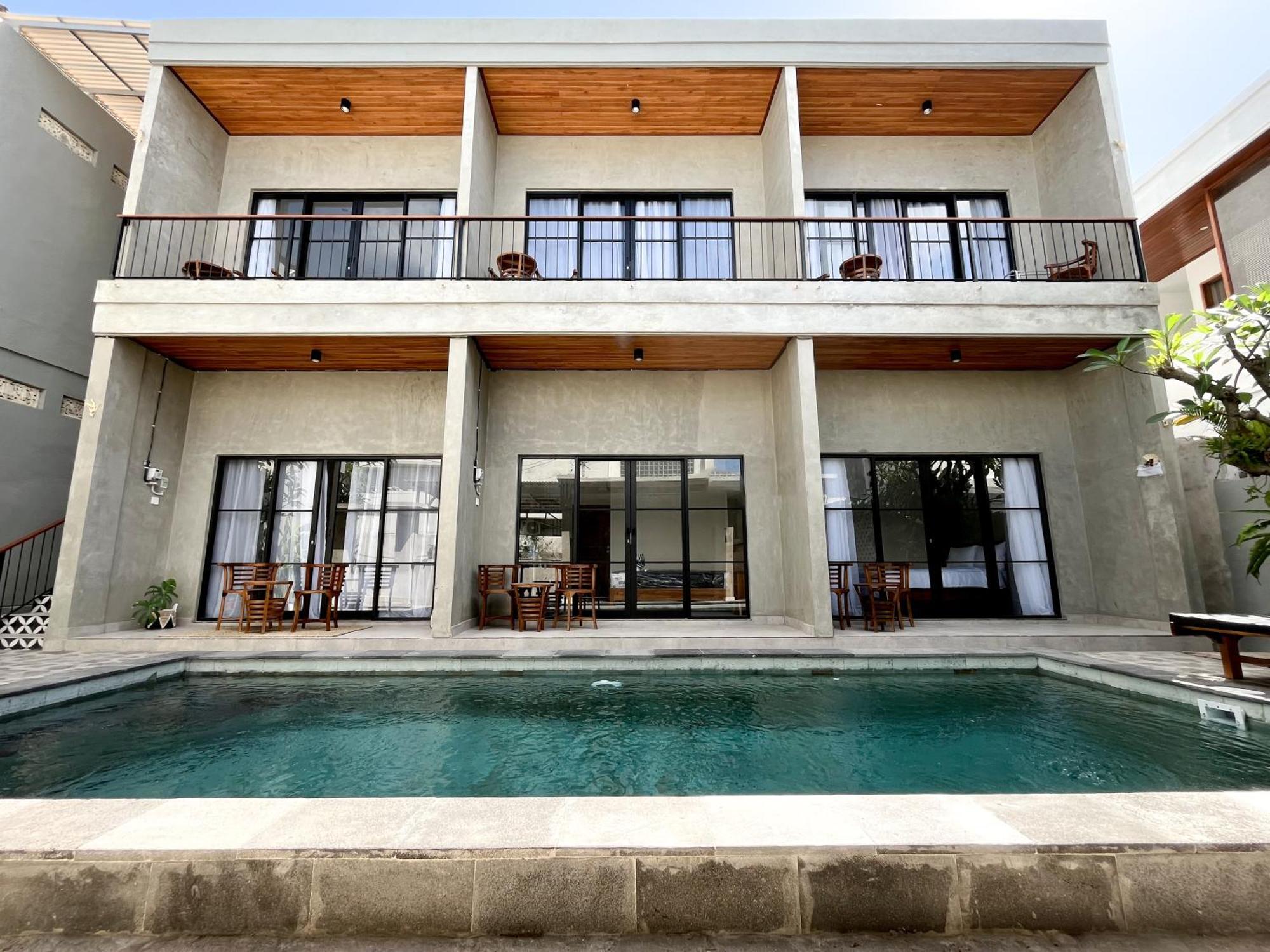 Adi Surya Guest House Seminyak Exteriör bild